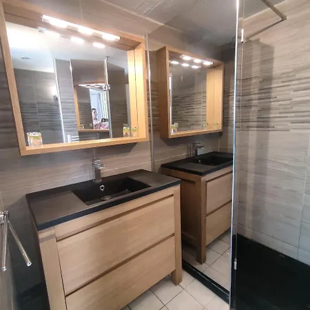 21, Cap Sauvage Au Village Naturiste Agde