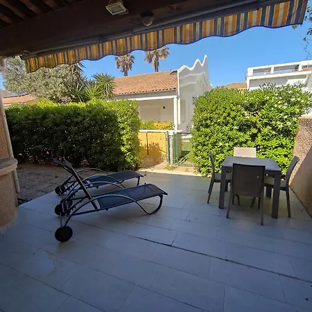 Appartement 21, Cap Sauvage Au Village Naturiste *