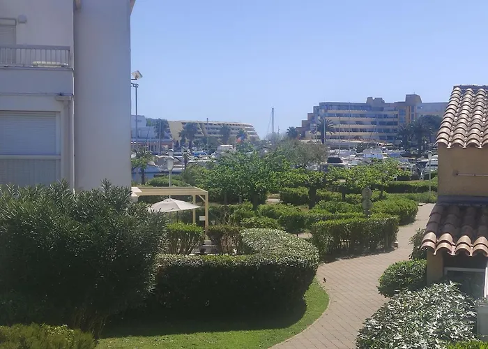 21, Cap Sauvage Au Village Naturiste